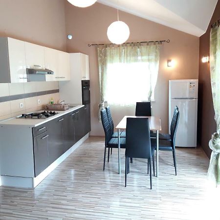 Apartments Laura I Angelina Tribalj 외부 사진